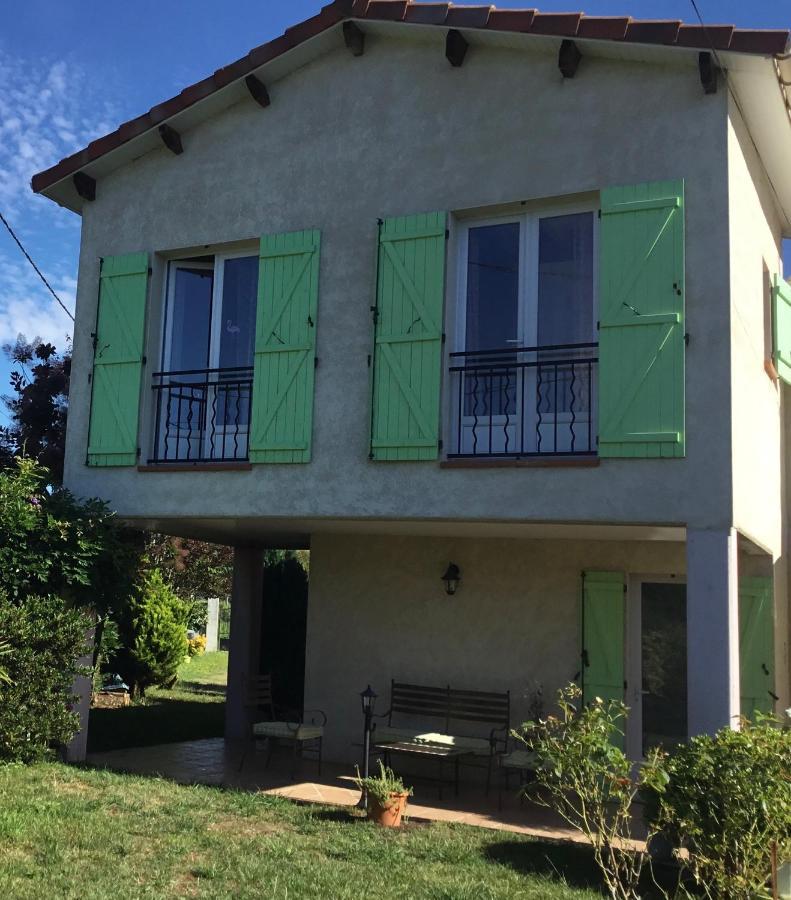 Dans Le Piemont Pyreneen Labarthe-Inard Exterior photo